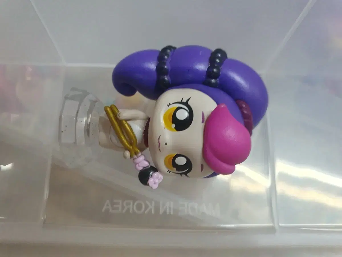 thumbnail-0